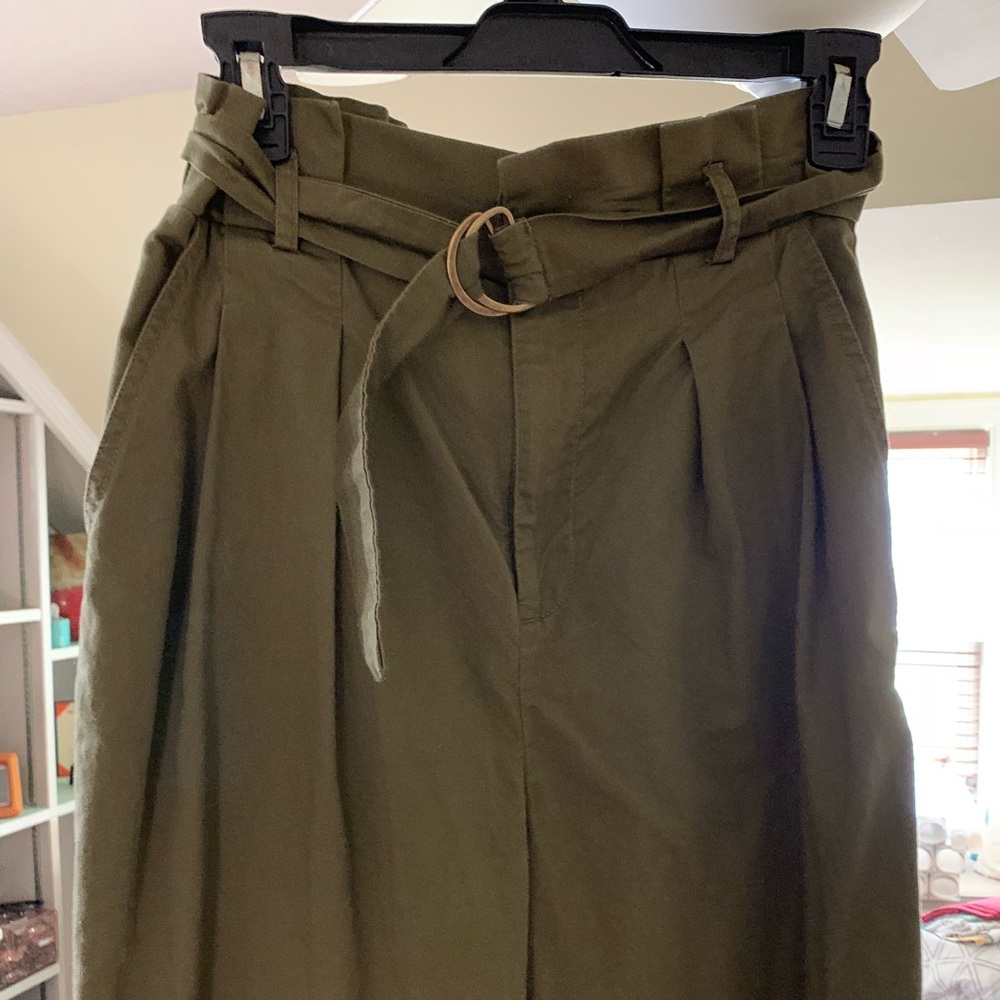 Linen Capri Style Pant